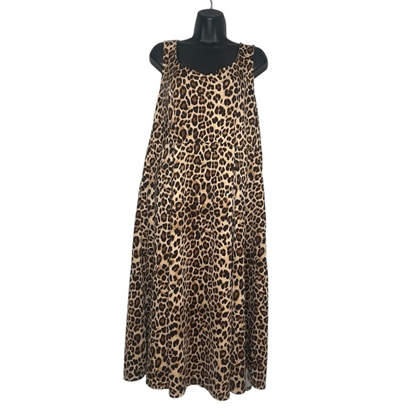 Torrid Leopard Animal Print Sweetheart Skater Midi Pocket Dress - Picture 4 of 10